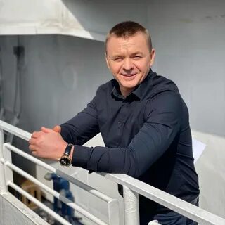 Сколько лет владимиру сычеву