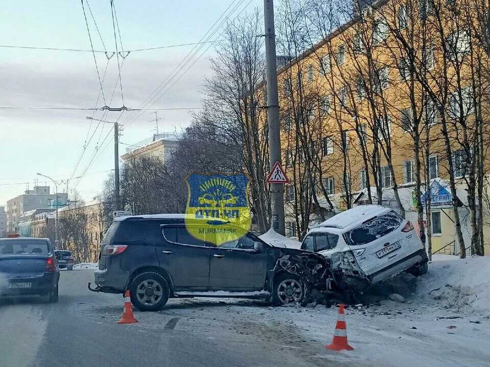 Полярные зори 28/13 мурманск. Полярные зори 30 мурманск. Полярные зари 30 мурманск. Улица полярные зори мурманск. Полярные зори 30 мурманск.