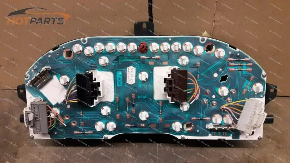 Панель рено сценик 1. Приборная панель рено сценик 1. renault scenic 2 2007 приборная панель. щиток приборов рено сценик 1. рено трафик 2 приборная панель.