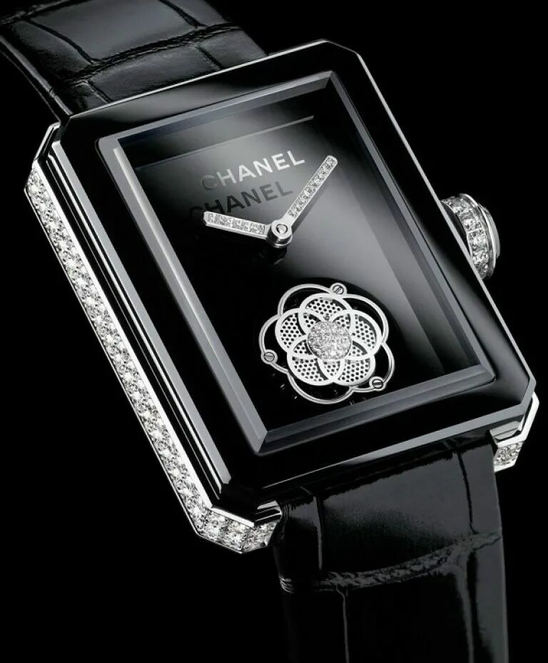 Unique watches. Chanel Premiere часы. Часы Шанель женские. Брендовые часы женские Шанель. Швейцарские часы женские с бриллиантами.