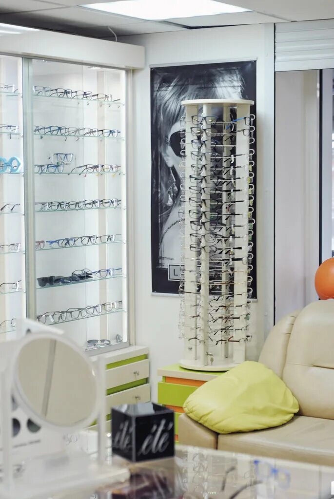 9 мая 58 красноярск обои. оптика 9 мая красноярск. оптика 9 мая красноярск. центр оптика красноярск. Veko-optika красноярск.