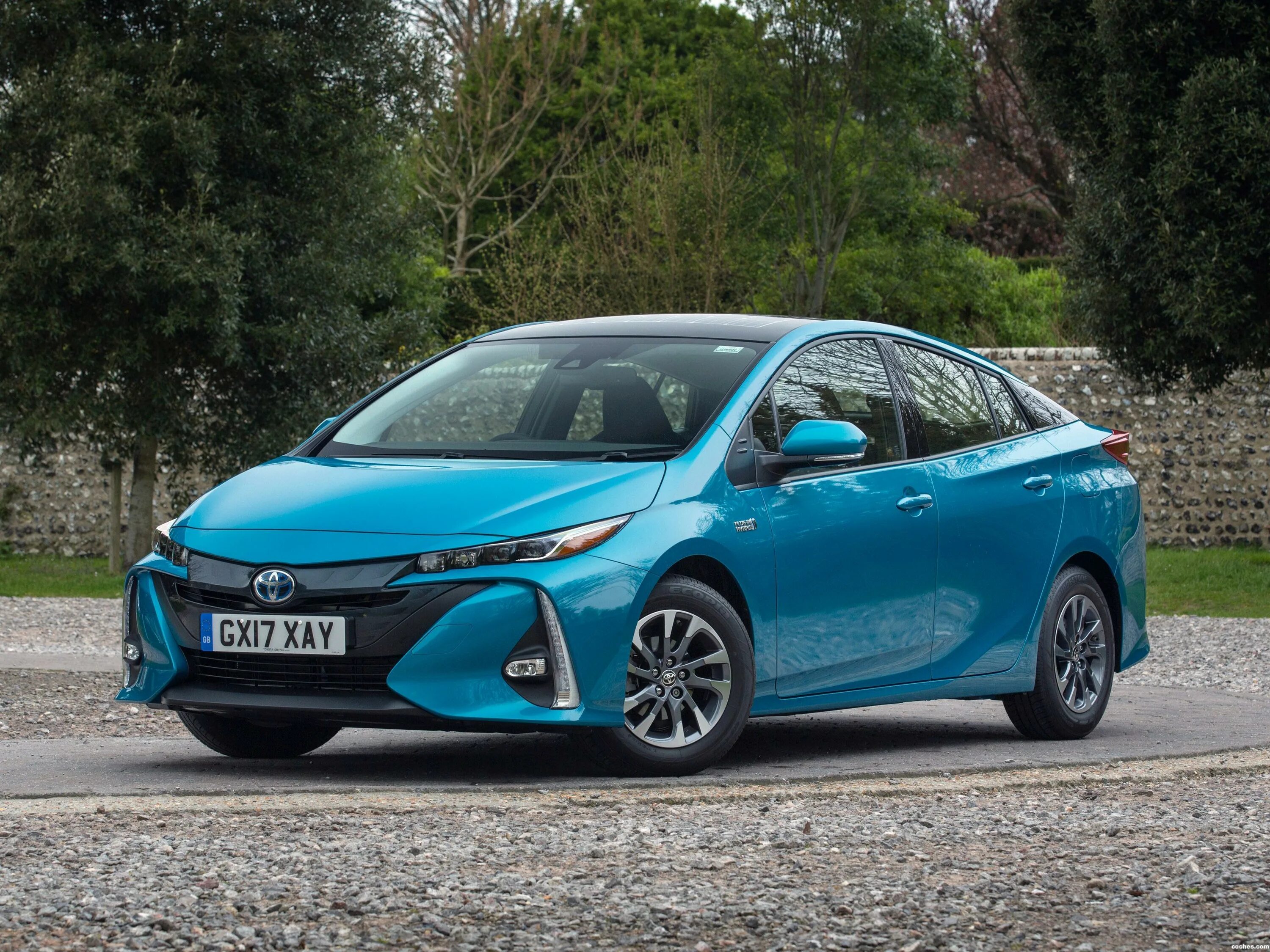 Toyota prius цены. Тойота Приус гибрид 2022. Тойота Приус гибрид 2023. Тойота Приус 2022 новый. Toyota Prius 60.