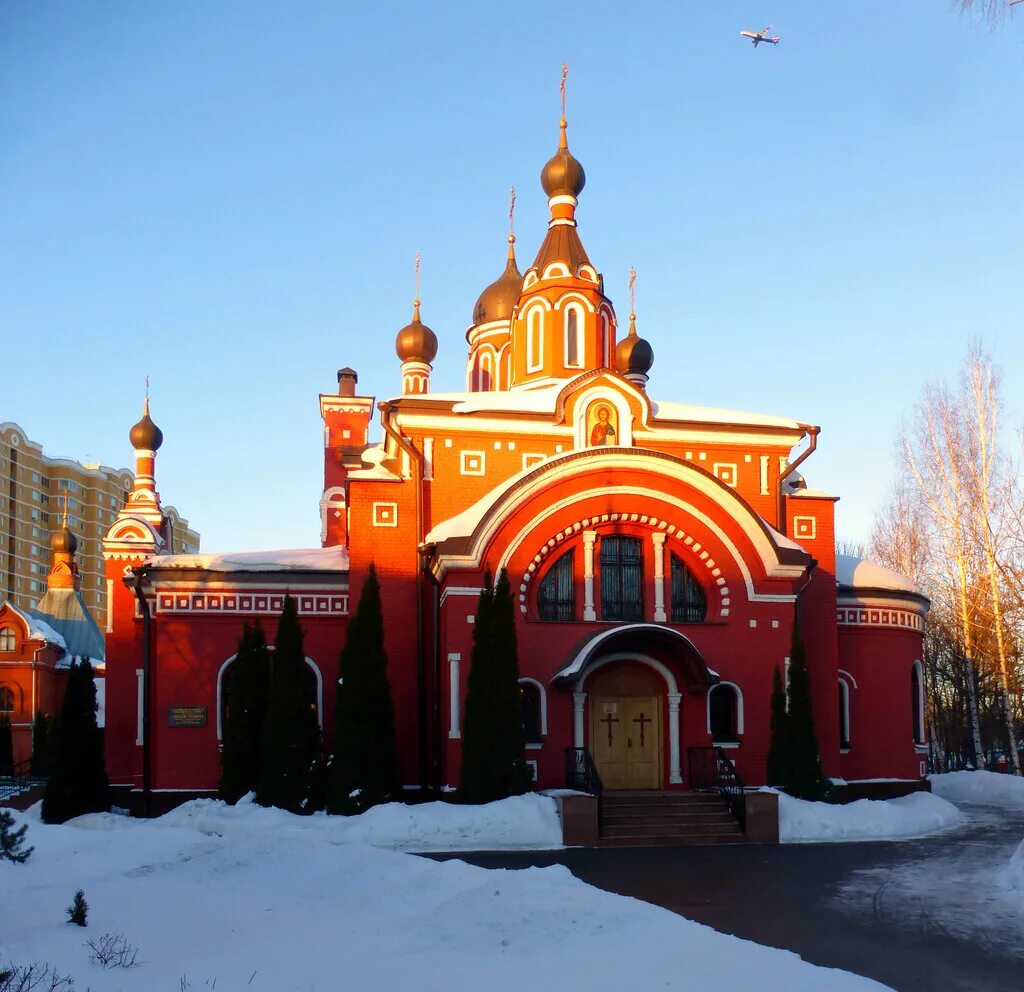 троицкая церковь сходня. церковь святой троицы в сходне химки. сходня храм святой троицы. московская область мкр сходня храм троицкий.