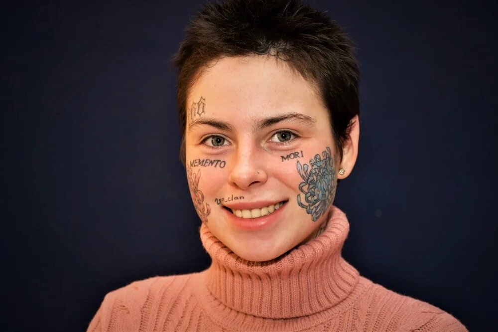Polina ice. Полина фейс. Полина Моругина. Полина face Моругина. Полина face Моругина собака