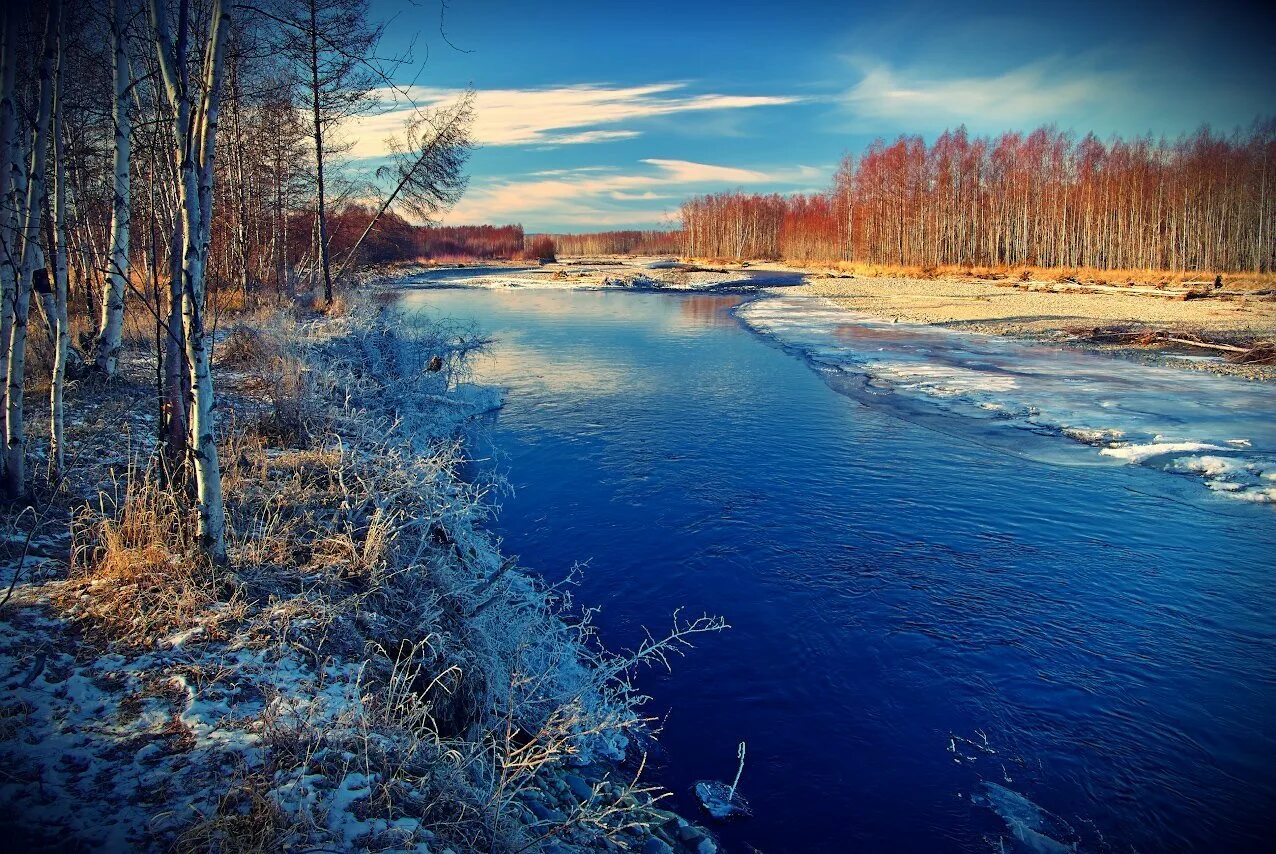 Словно пеленою. Зимний пейзаж. Зимняя река. Река зимой. Природа России зимой.