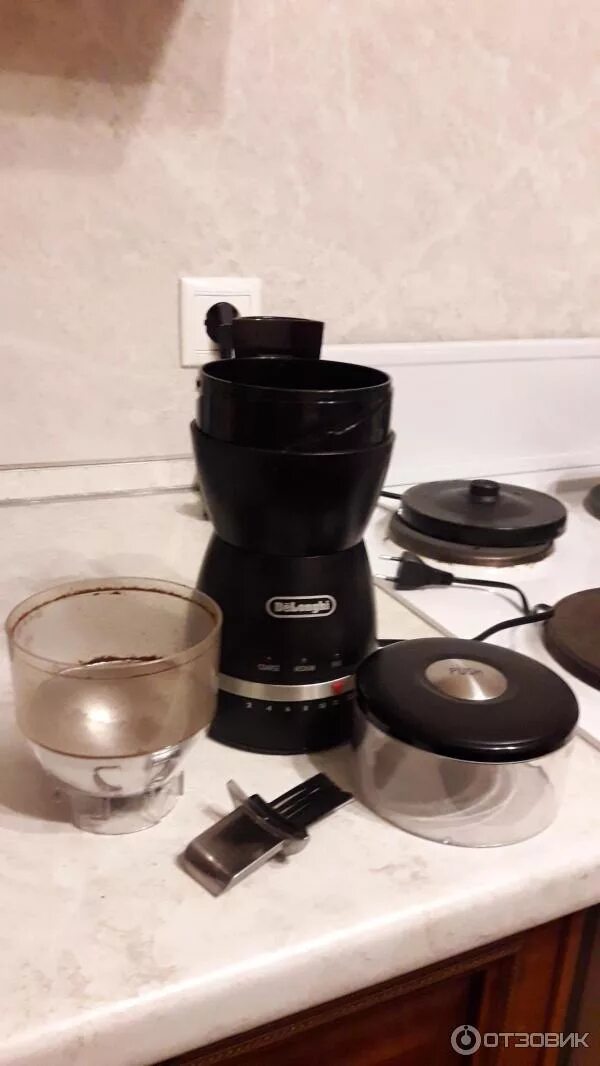 Кофемолка delonghi kg49. Кофемолка delonghi kg 40. Разбор кофемолки делонги 79. Ремонт кофемолки delonghi. Кофемолка delonghi kg49.
