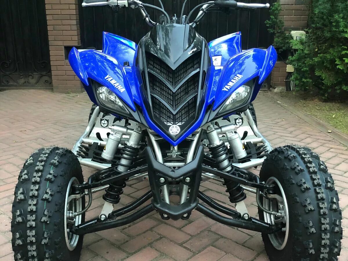 Купить ямаха раптор. Yamaha YFM 700 Raptor. Yamaha Raptor 700. Yamaha Raptor 2014. Yamaha Raptor 700cc.