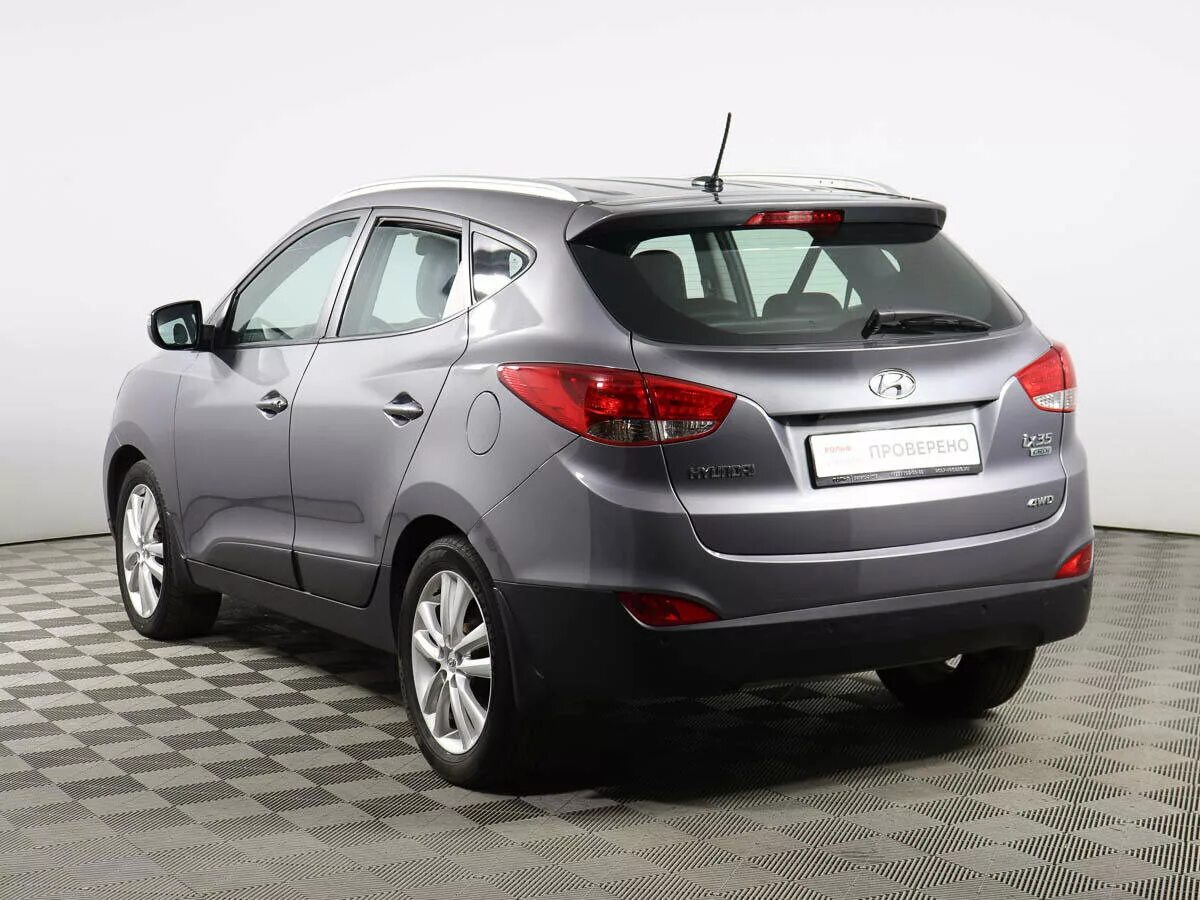 б у их 35. Hyundai ix35 i. Hyundai ix35 голубой. хендай их 35 с прицепом. Hyundai ix35 2012 черный.