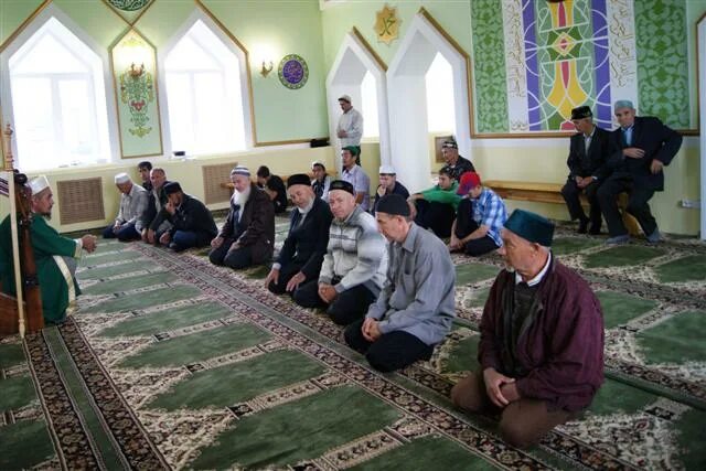 Ураза гаете кайчан. Бардымская Соборная мечеть. Ураза гаете мечети. Бардымская мечеть Пермский край. Ураза гаете фото.