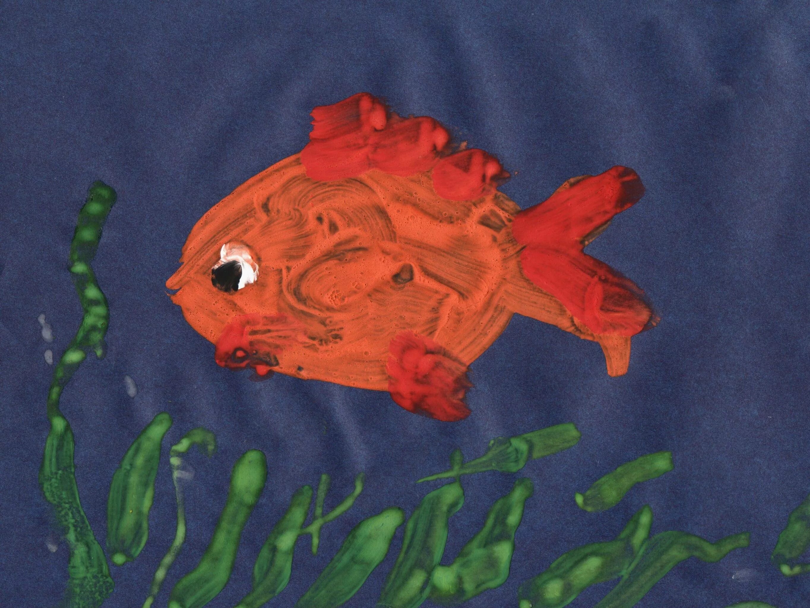 Рисование на тему рыбы. Рисование рыбы в средней группе. Рисование аквариум с рыбками в подготовительной группе. Рисование в яслях рыбки всаквариуме. Рыбки играют рыбки сверкают