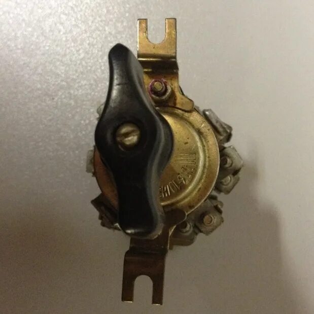 Пакетный выключатель впк 3-25м330. Переключатель пп 3. Пп3-25/н2. Электротехник переключатель пакетный пп3. Пакетный переключатель пп3-25/н3.