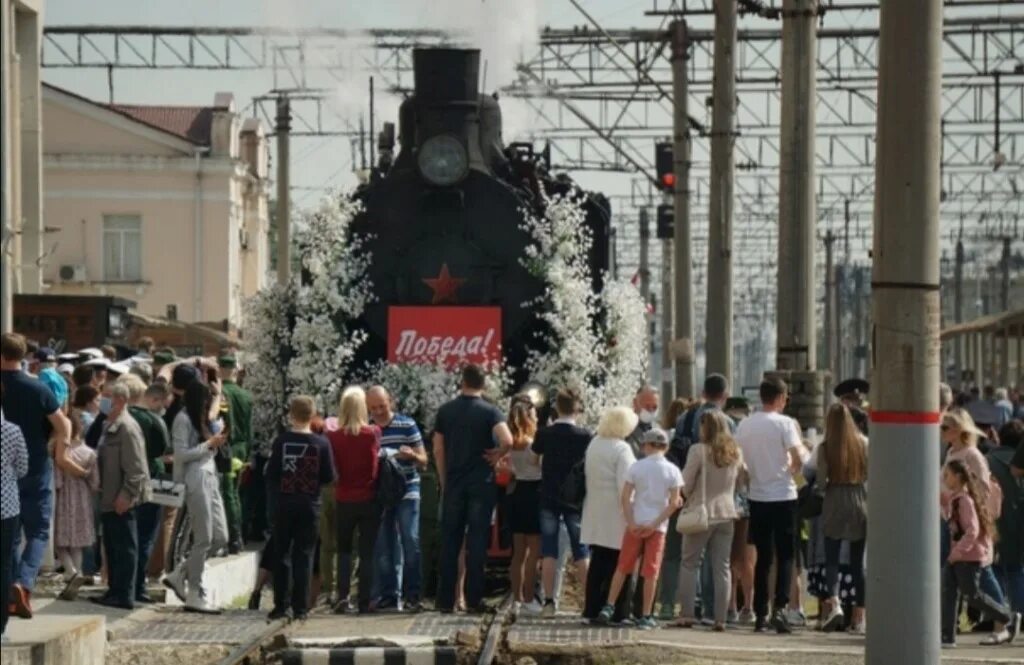 Поезд победы краснодар 2024 билет. Поезд Победы СКЖД. Поезд Победы Краснодар. Ретро поезд к 9 мая. Поезд Победы в Нижнем Тагиле 2021.