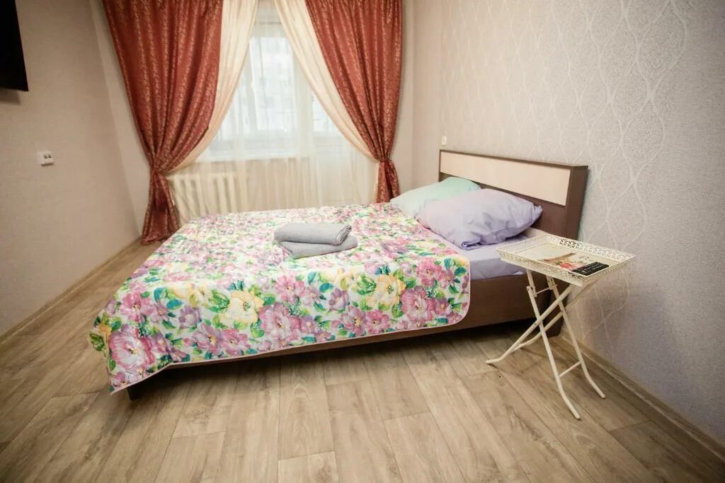 Снять квартиру в кургане на длительный. Квартиры суточные в кургане. квартиры щучье курган. жильё по суткам в кургане. электро апарт n&#039;116.