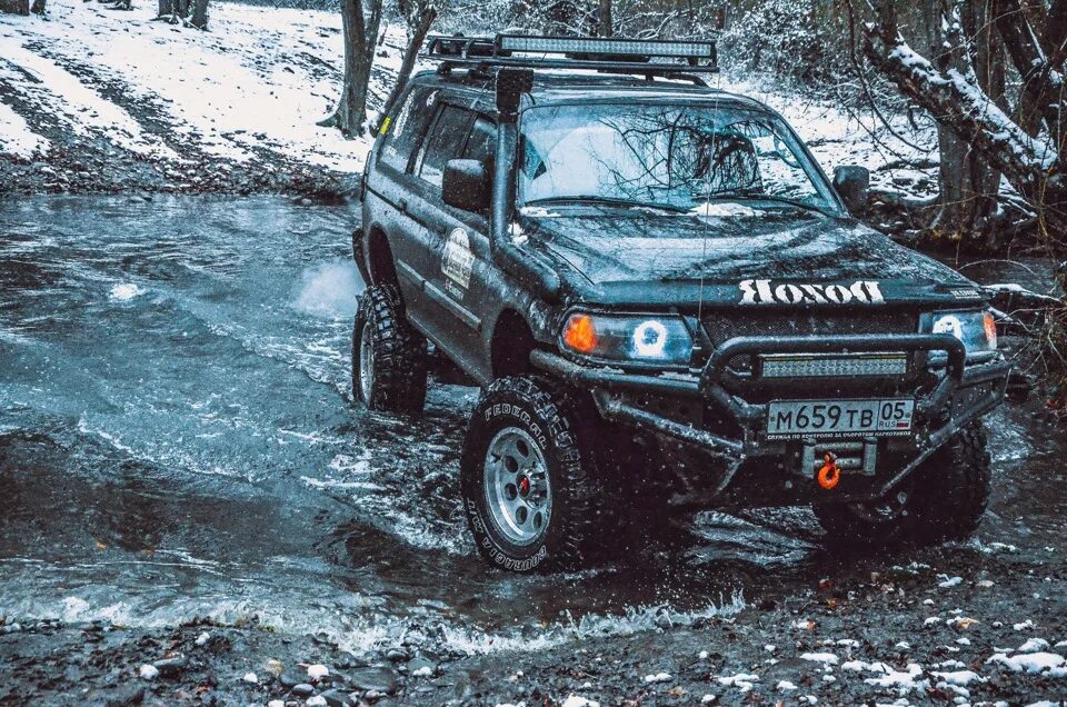 Система полного привода субару форестер. Спорт полный привод. Спорт полный привод. Полный привод 4 мотион. Subaru awd.