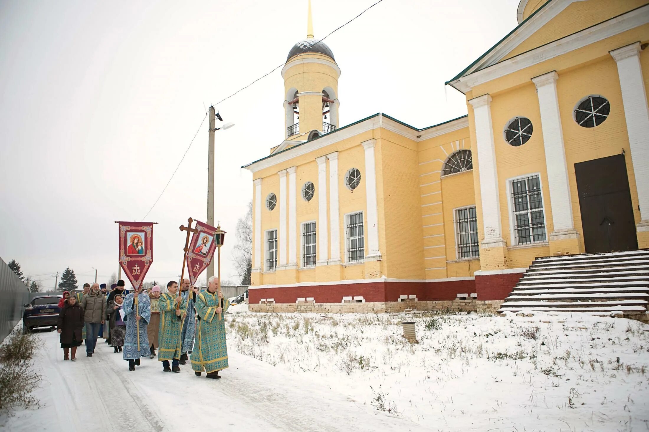 Шарапово дни. Шарапово Чеховский район Церковь. Храм всех скорбящих г Чехов с Шарапово. Храм Скорбященский в Шарапово. Усадьба Шарапово Чеховский район.