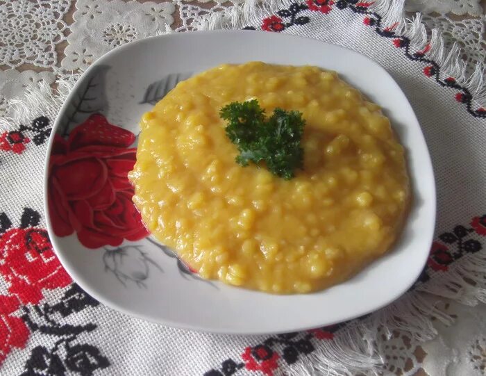 гороховая каша с фаршем. гороховое пюре в мультиварке без замачивания. гороховая каша с мясом. горошница с копчеными ребрышками. гороховое пюре в мультиварке поларис.