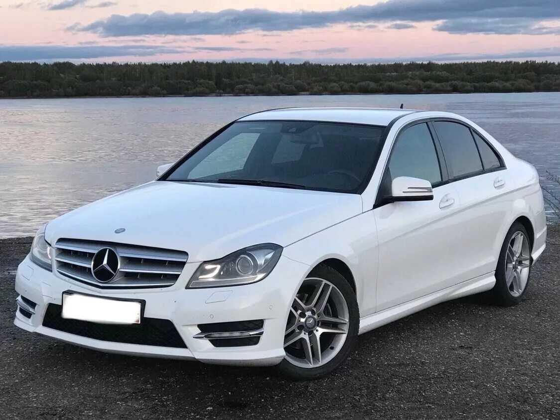 Купить б/у Mercedes-Benz C-Класс AMG III (W204) Рестайлинг 63 AMG 6.2 AT (457 л.