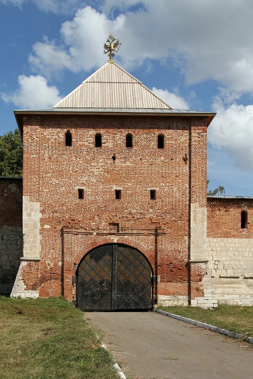 вознесенская фабрика красноармейск. памятники иркутска московские ворота памятник. красноармейск московская область площадь. красноармейск московская обл. красные ворота красноармейск московской области.