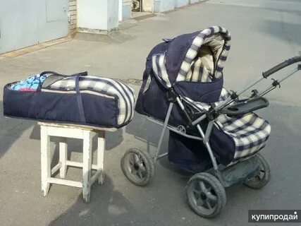 Когда менять люльку на прогулочную