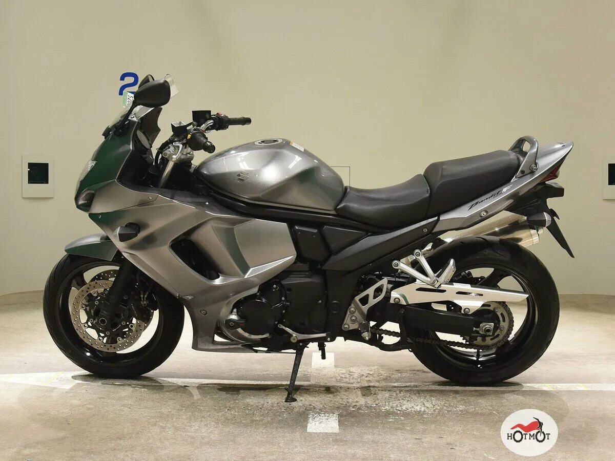 Купить сузуки 1250. Suzuki GSX 1250 fa. Сузуки бандит 1250 fa. Suzuki gsx1250fa 2011. Suzuki Bandit 1250 2008.