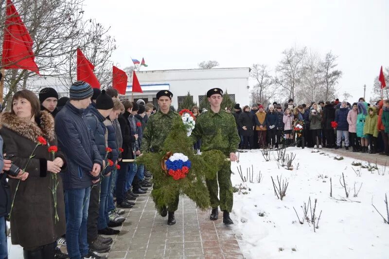 С свободное брюховецкого. Село свободное Брюховецкого района Краснодарского края. С свободное Брюховецкого района. «День освобождения Брюховецкого района». День освобождения от немецко-фашистских захватчиков село Спицевка.