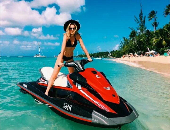 Laura can sail a jet ski. Jet ski n1 пхукет. sano jet ski-sj1800. go jet skiing. jet ski 15 мин.