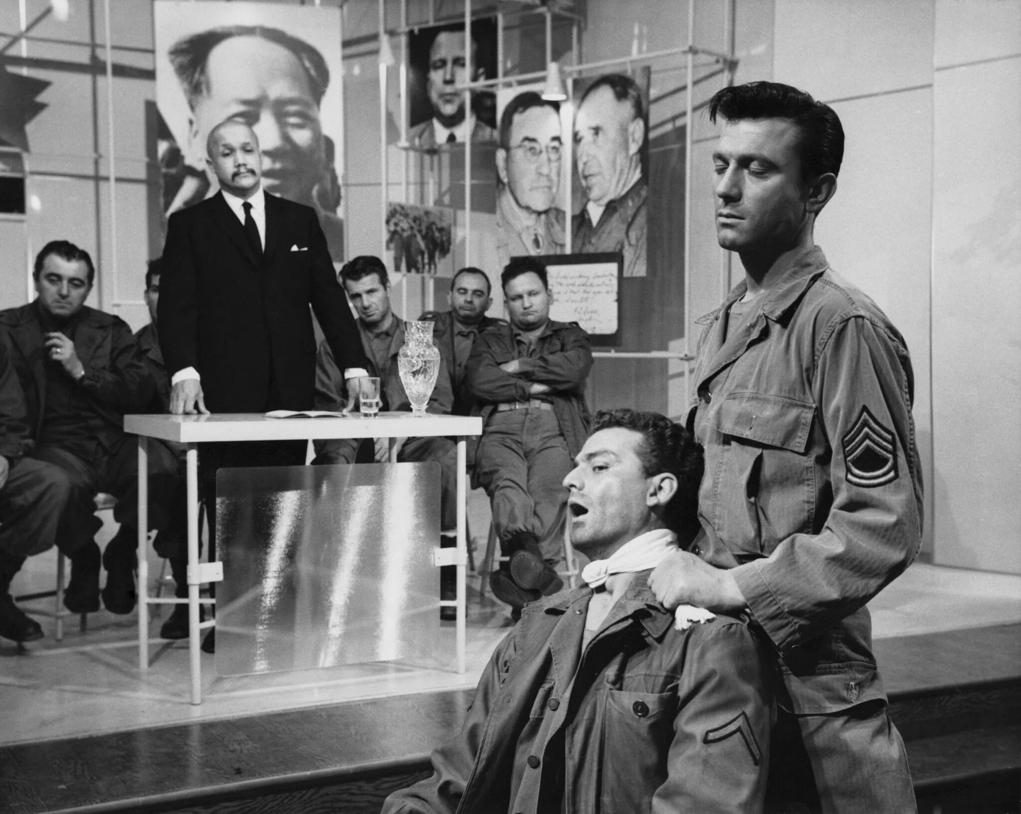 Маньчжурский кандидат 1962. Manchurian candidate Laurence Harvey. Кандидат от Манчжурии 1962.