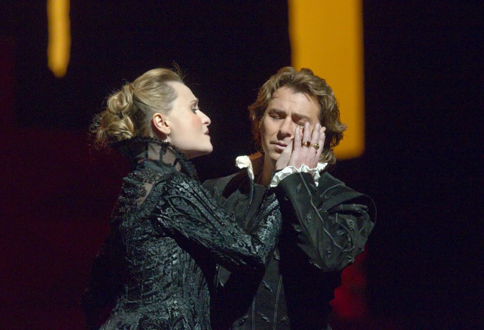 Опера жанр. Театр им. Виды искусства в опере. Жанр оперы сочетает в себе такие виды искусства как. Жанры оперы и балета.