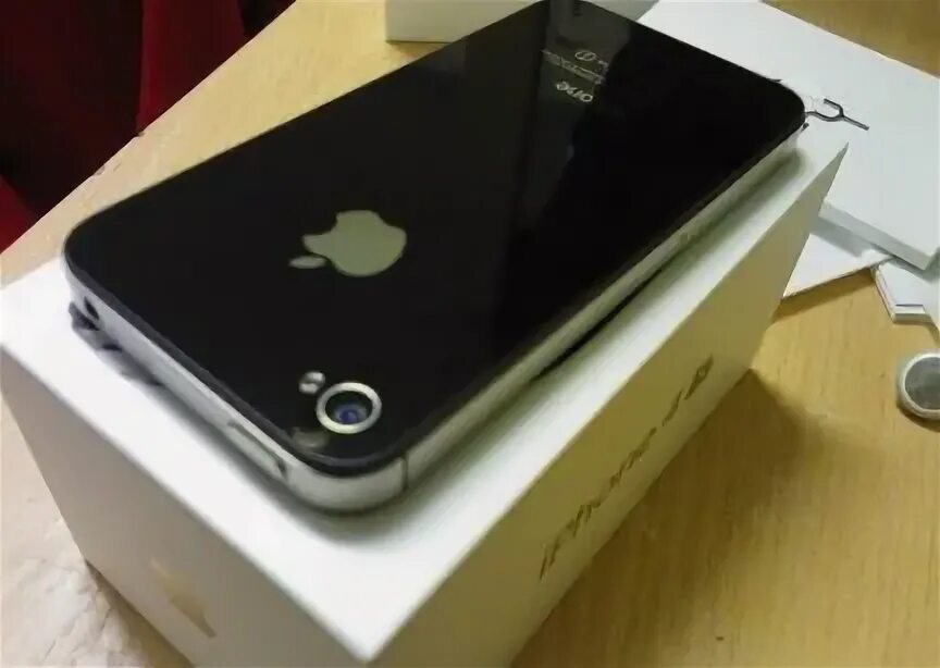 Куплю айфон б у авито. Apple iphone 4s 64gb Black. Картинки айфон 4. Айфон авито. Чёрная иконка авито на айфон.