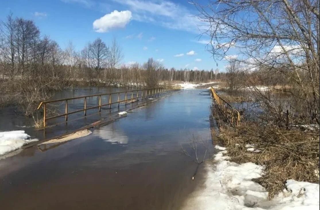 Паводок Нижегородская область низководный мост Навашино. Затопленные мосты в Нижегородской области. Река тёша Нижегородской области. Автомобильный мост через реку теша затоплен в Нижегородской области. Новотроицк паводок сегодня