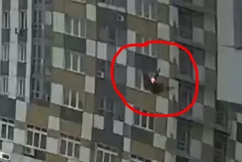 Девушка выпала из окна красноярск