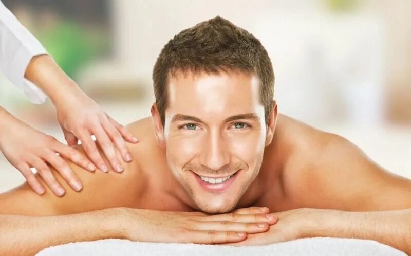 Massage guy. Спа для мужчин. Массаж мужчине. Spa процедуры для мужчин. Спа для лица мужчин.