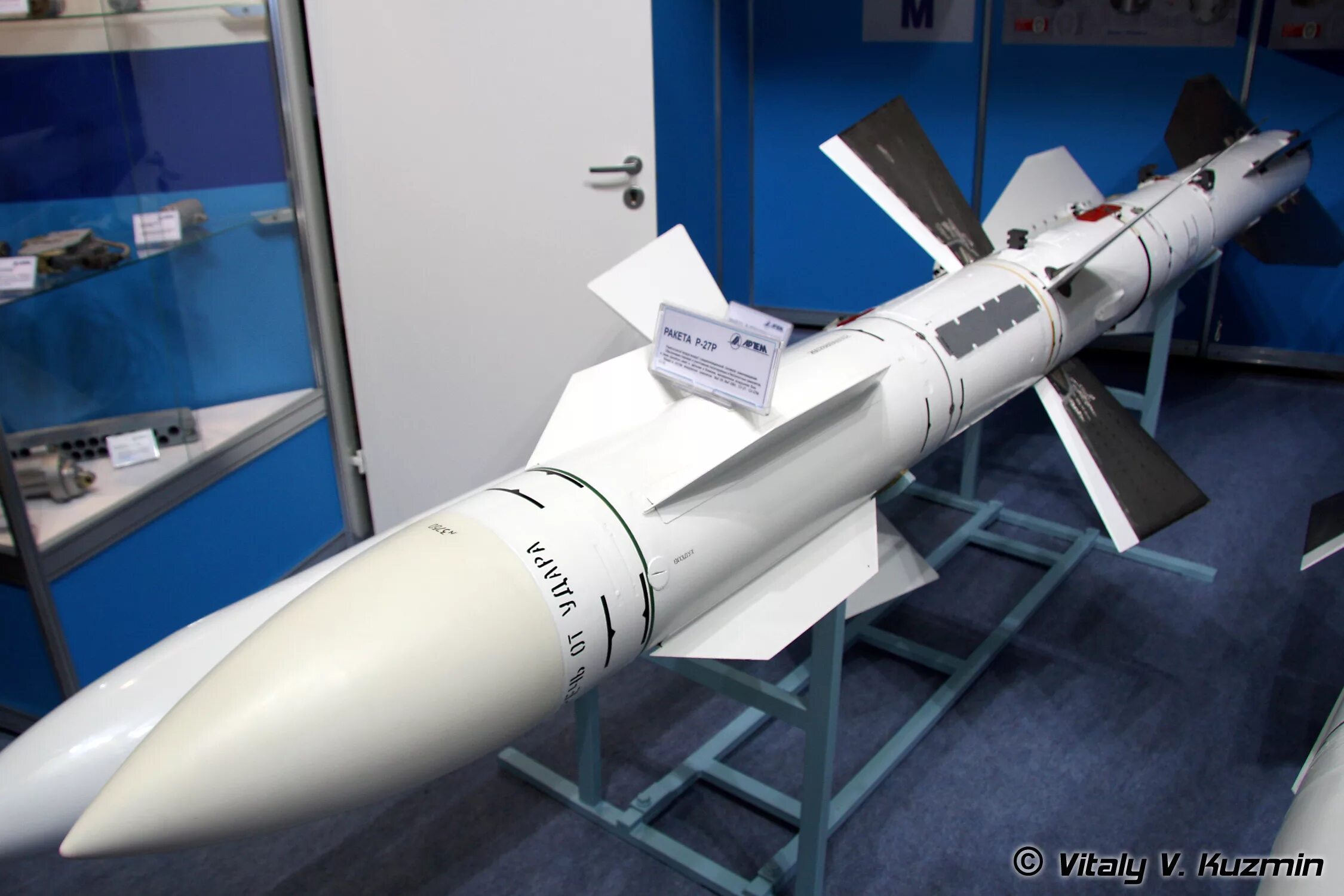 Р-27 авиационная ракета. Рвв-сд изделие 170-1. Р-27т авиационная ракета. Ракета asm n 2 bat. Самолетная ракета.