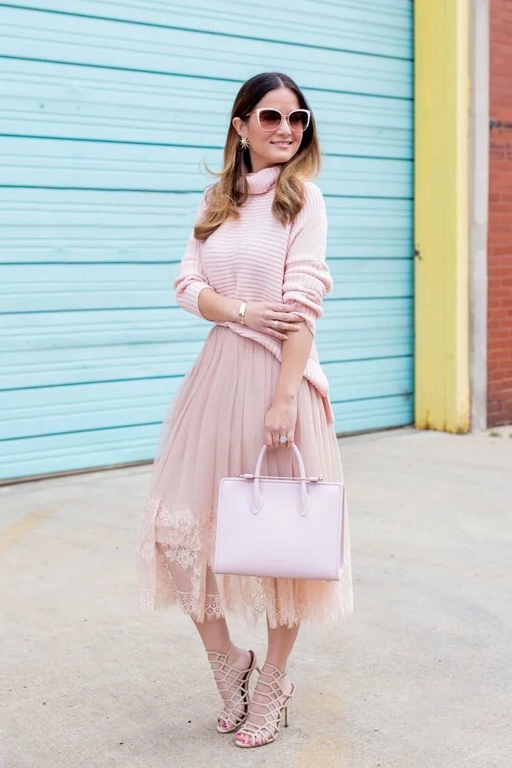 кристина базан 2020. елена галант весенний образ. элегантная одежда для девушек. образы пастельные тона. пастельные тона в одежде.