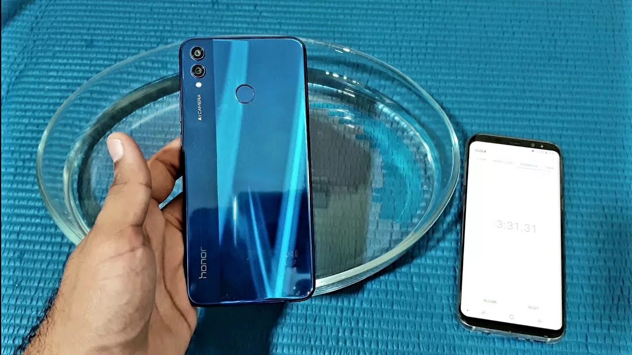 Honor 8x стекло 20d. Хонор 8 а Водонепроницаемый. Honor x8 Rangi. Honor 8x динамик.