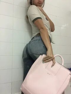 Pooping girls