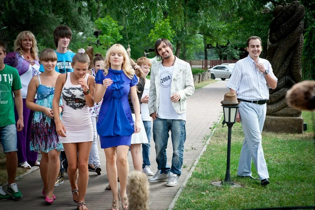 В каком городе снимали крутая перемена. В каком городе снимали крутая перемена. В каком городе снимали крутая перемена. Сериал перемена о закрытой школе. В каком городе снимали крутая перемена.