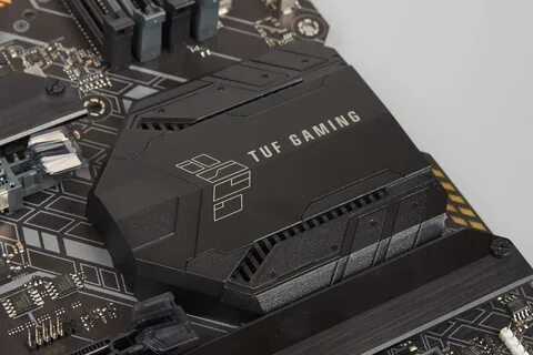 Z590 plus