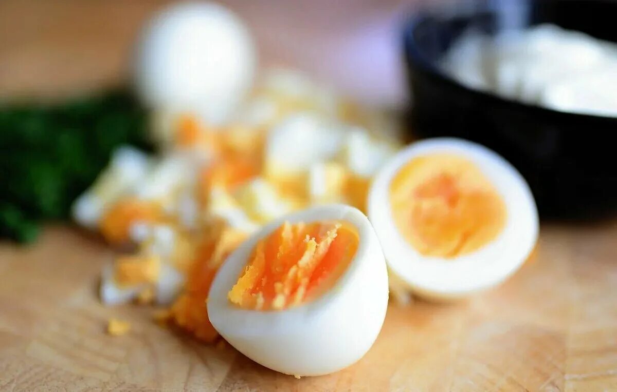 Можно хомякам вареное яйцо. Белый желток. Праздник Всемирный день яйца. Пост с куриным яйцом. Яйца АС Агро.