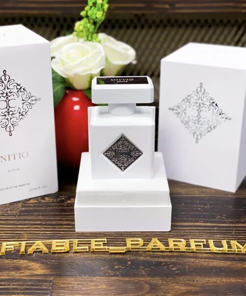 Initio rehab. Инитио белый флакон. Initio parfums rehab. Initio rehab духи. Духи initio parfums prives.