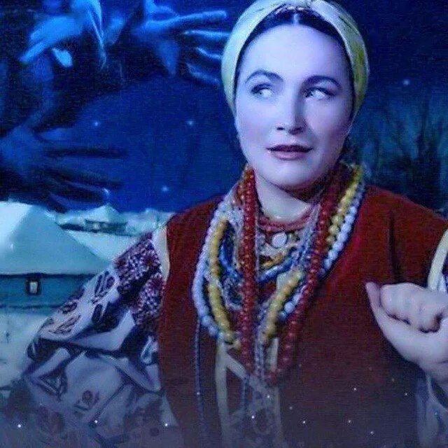 Вечера на хуторе навка солоха. Людмила хитяева вечера на хуторе близ диканьки. солоха вечера на хуторе близ диканьки. вечера на хуторе близ диканьки ведьма солоха. солоха вечера на хуторе.