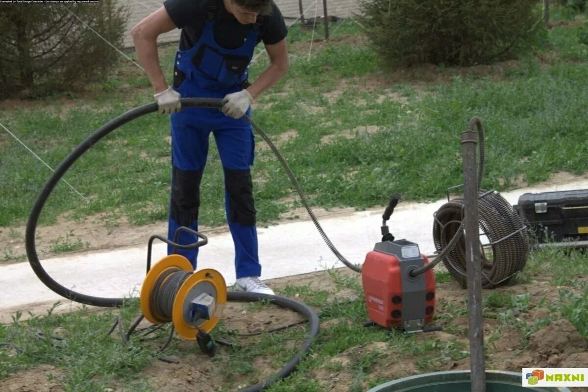 Прочистка канализации воронеж. Чистка канализации в воронеже. Фотографии по прочистке канализации. Аккумуляторная прочистка для канализации. Прочистка канализации воронеж.