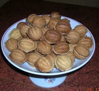 Орешки со сгущенкой в электрической