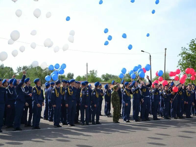 П. В ахтубинске есть кадеты. Ахтубинский кадетский. Ахтубинский кадетский. Огаоши с плп им п.