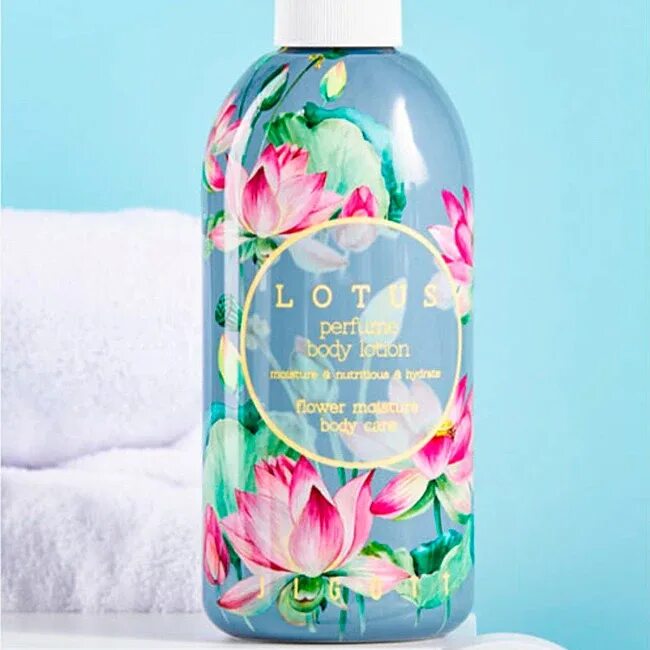 [Jigott] лосьон для тела парфюмированный/Лотос Lotus Perfume body Lotion, 500 мл. 282096 "Jigott" Lotus Perfume body Wash парфюмированный гель для душа Лотос 750 мл 1/20. Парфюмированный лосьон для тела с гибискусом Jigott Hibiscus Perfume body Lotion. Парфюмированный лосьон для тела Jigott Perfume body Lotion. Гель для душа лотос