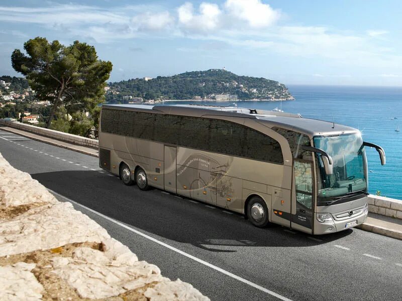 Турфирмы автобусные туры 2023. Mercedes-Benz Travego. Mercedes Travego. Мерседес Травего море. Mercedes Benz Travego 2022.