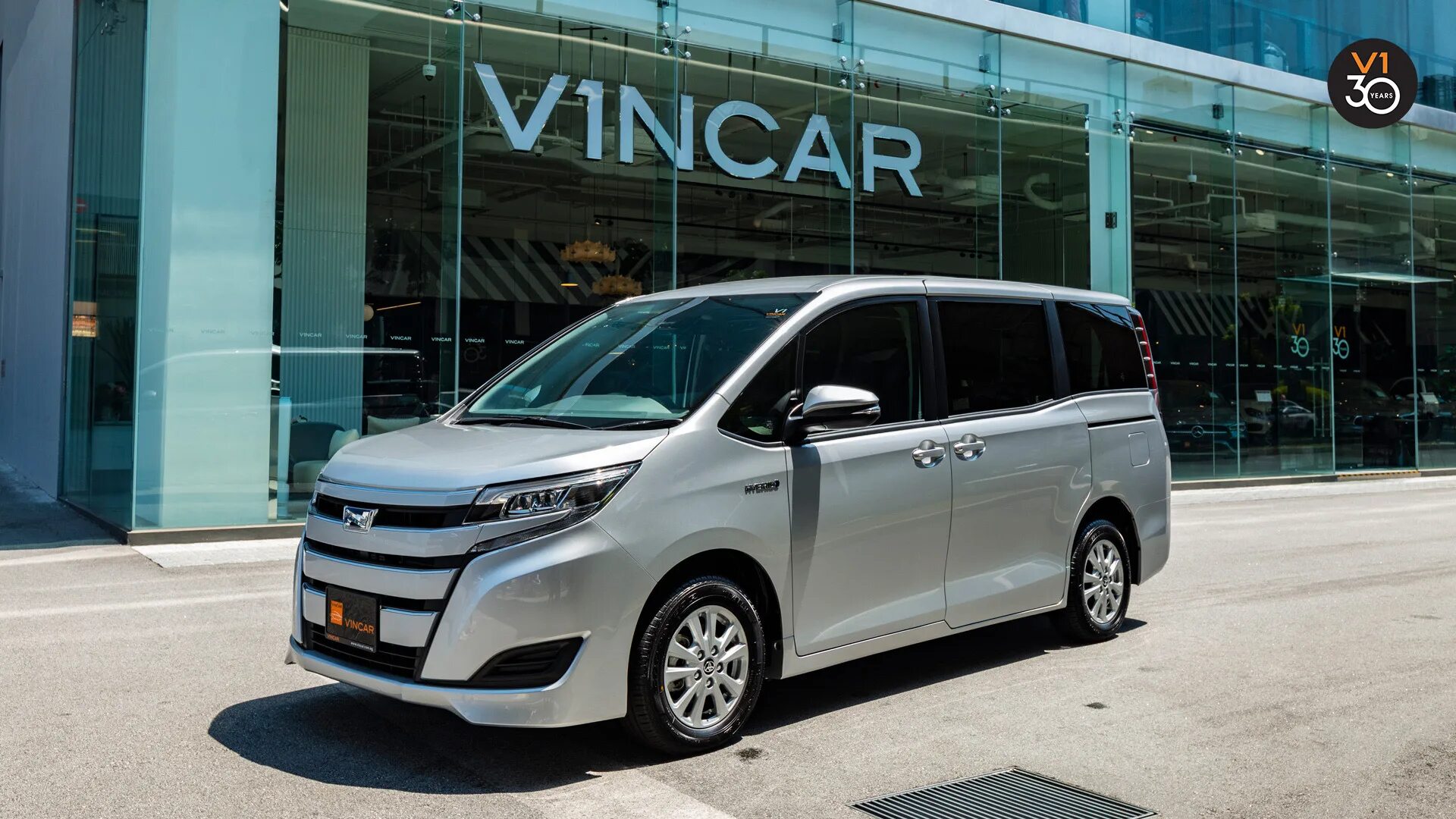 Тойота Ноах гибрид. Тойота Ноах гибрид 2014. Toyota Noah 2020 Hybrid. Тойота Ноах 2018 гибрид. Noah гибрид