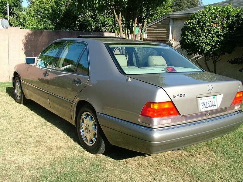 Мерседес s 1996. Mercedes 500 1996. Мерседес s500 1996. Мерседес s500 1990.