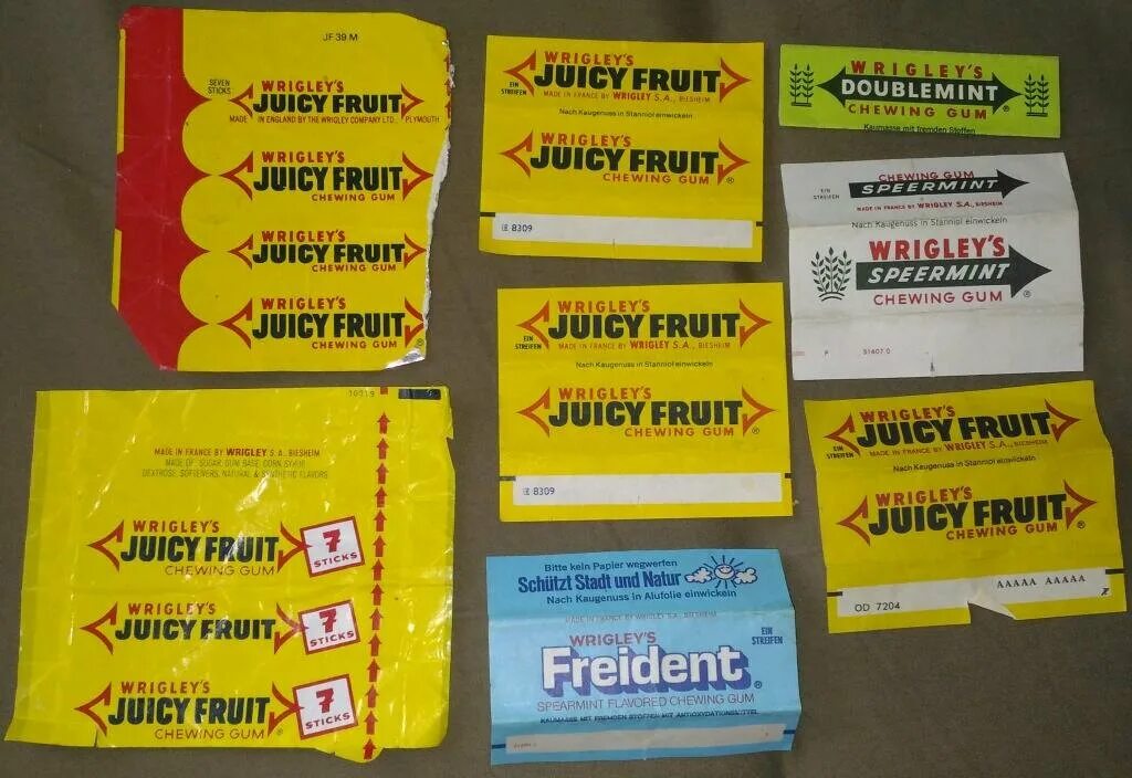 Жвачка Wrigley's juicy Fruit. Жвачки juicy Fruit Doublemint. Джуси Фрут жвачка 90х. Wrigley Spearmint juicy Fruit жвачки. Желтая жвачка