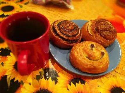 Булки с чаем